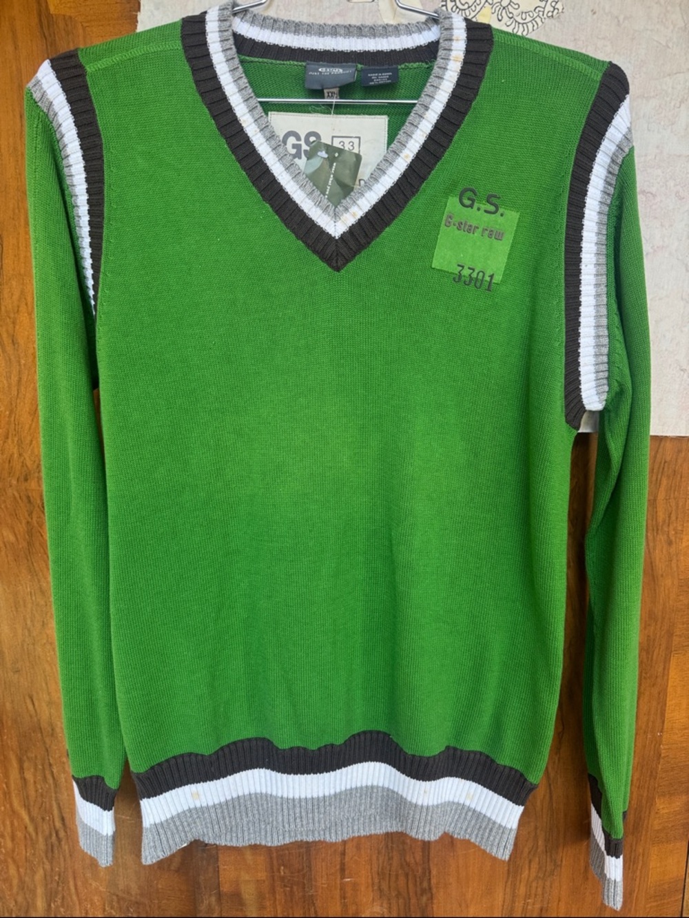 G-Star Green V-Neck Sweater with Black and White Trim